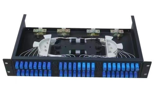 inside of 48 core rack mounted fiber patch panel with 48 adpater ports